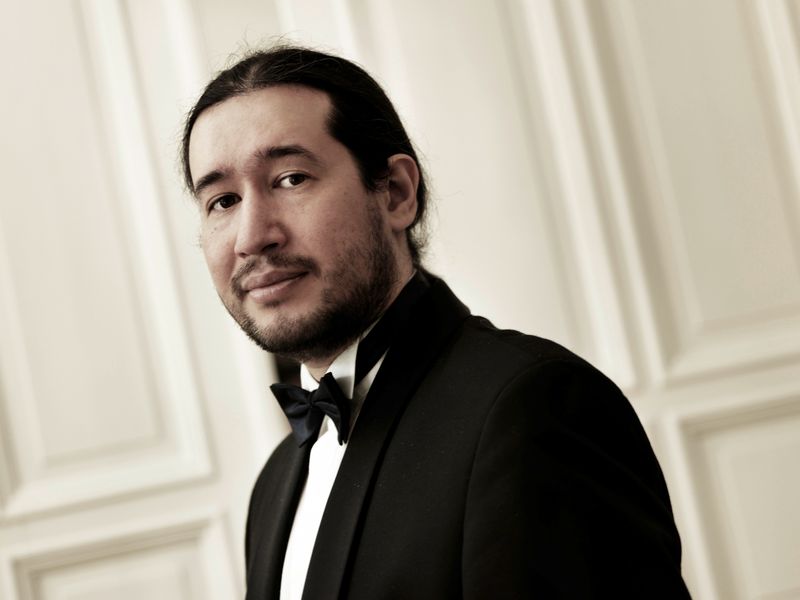 Amir Tebenikhin © Roland Schmidt